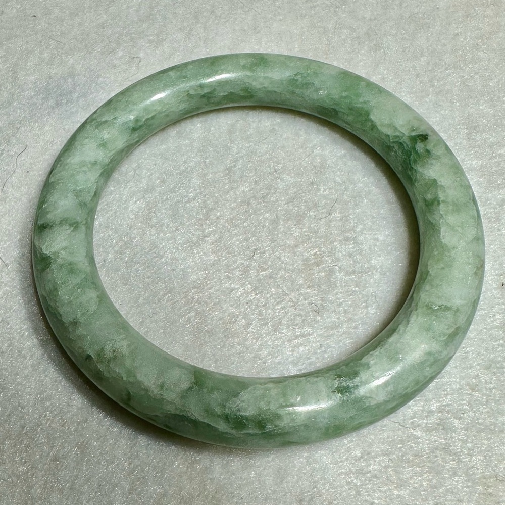 Natural Guizhou Jade Jadeite 10.95mm Bracelet 7.25” #20L